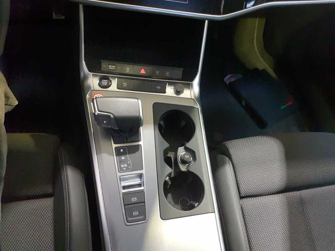 Audi A6 Avant 40 TDI Sport - фото 13