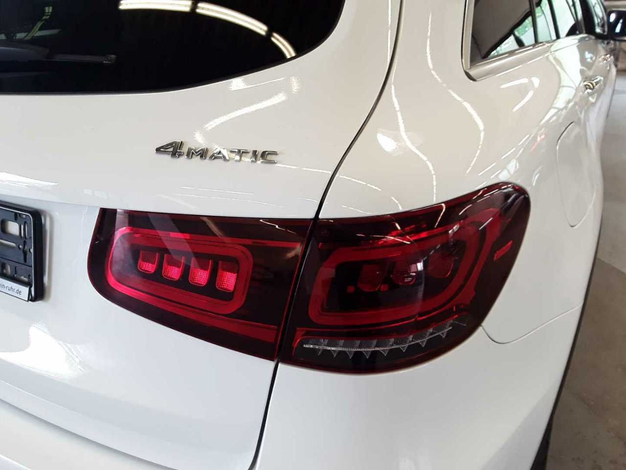 Mercedes-Benz GLC 300d AMG Line 4-Matic - фото 5